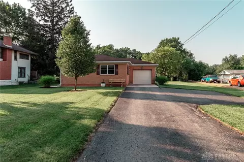 2966 Columbus Rd, Springfield, OH 45503 photo 2