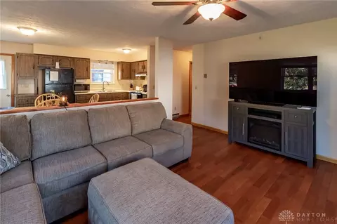 2966 Columbus Rd, Springfield, OH 45503 photo 6