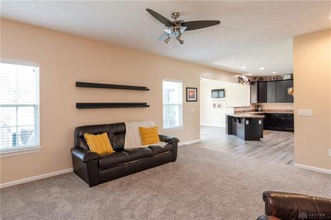 1493 Artesian Ln, Fairborn, OH 45324 photo 11