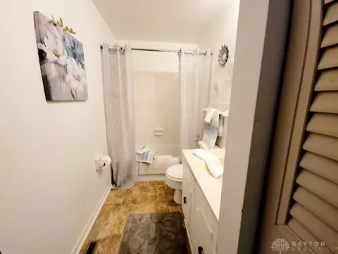 2943 Derr Rd, Springfield, OH 45503 photo 13