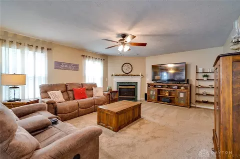 191 Clearbrook Dr, Franklin, OH 45005 photo 9