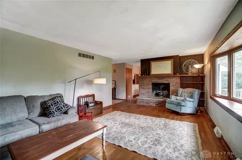 2618 Lindair Dr, Springfield, OH 45502 photo 6
