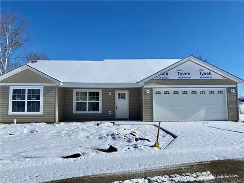24 E Persimmon, Hamilton, OH 45013 photo 1
