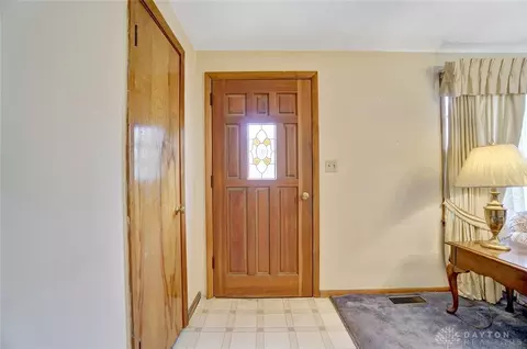 311 E 5th St, Franklin, OH 45005 photo 3
