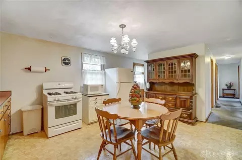 311 E 5th St, Franklin, OH 45005 photo 9