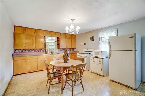 311 E 5th St, Franklin, OH 45005 photo 7