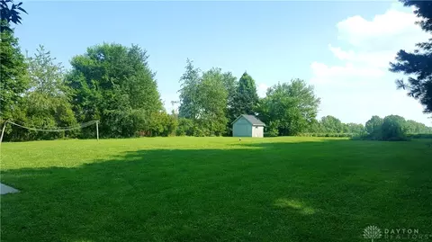 2325 Willow Rd, Springfield, OH 45502 photo 4