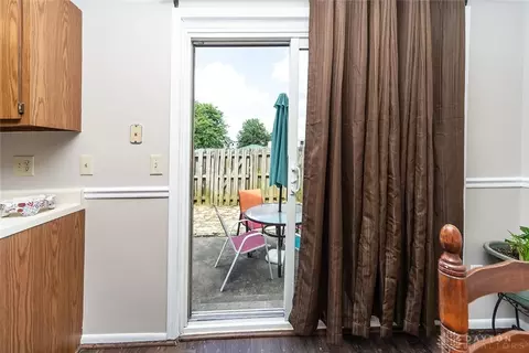 504 Halifax Cir, Cincinnati, OH 45244 photo 33