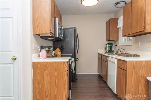504 Halifax Cir, Cincinnati, OH 45244 photo 11