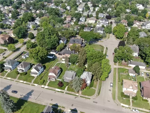 259 S Clairmont Ave, Springfield, OH 45505 photo 2