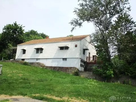 122 E 5th St, Franklin, OH 45005 photo 3