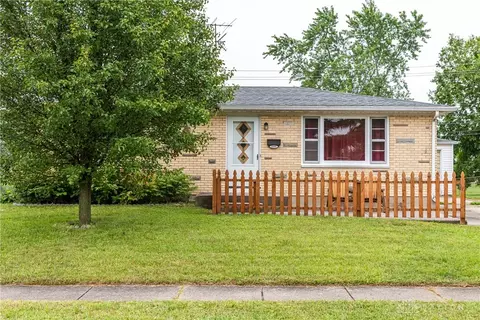 1109 Westmont Dr, Springfield, OH 45503 photo 4