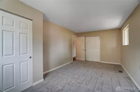 3946 Raymond Dr, Enon, OH 45323 photo 24