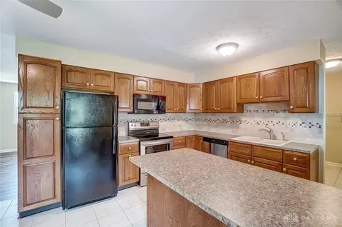 3946 Raymond Dr, Enon, OH 45323 photo 12
