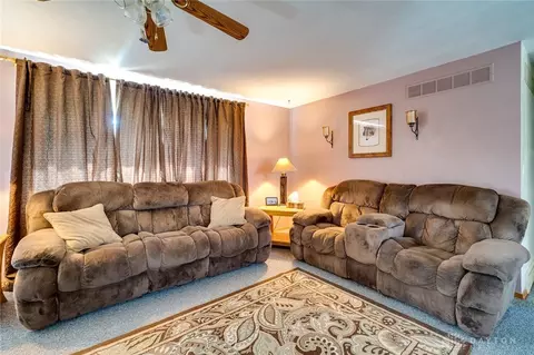 63 Skyline Dr, Enon, OH 45323 photo 6