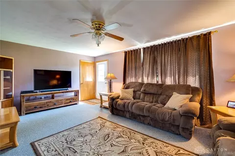 63 Skyline Dr, Enon, OH 45323 photo 5