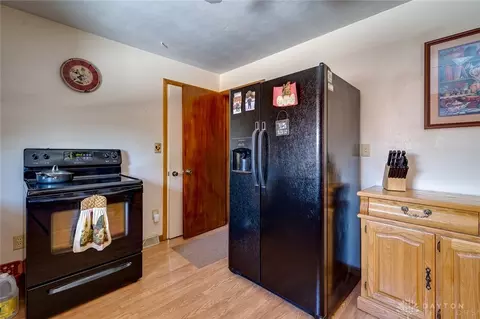 63 Skyline Dr, Enon, OH 45323 photo 9