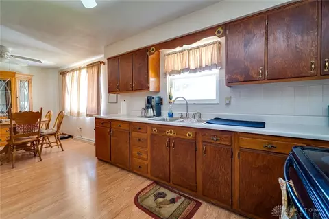 63 Skyline Dr, Enon, OH 45323 photo 8