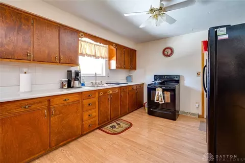 63 Skyline Dr, Enon, OH 45323 photo 7
