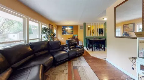 8785 Balboa Dr, Cincinnati, OH 45231 photo 13