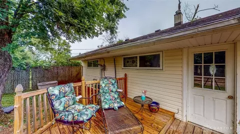 8785 Balboa Dr, Cincinnati, OH 45231 photo 3
