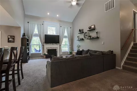 185 Shanda Dr, Monroe, OH 45050 photo 6