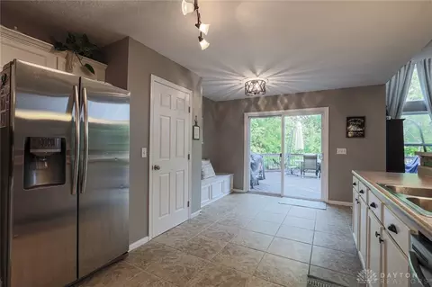 185 Shanda Dr, Monroe, OH 45050 photo 13