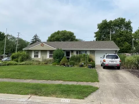 4339 Joy Dr, Enon, OH 45323 photo 3