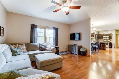 2929 Pascal Dr, Dayton, OH 45431 photo 12