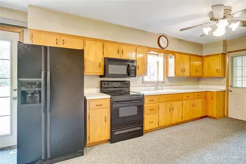 6332 Weidner Rd, Springboro, OH 45066 photo 17