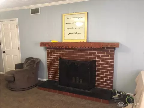 500 Zeller Dr, Springfield, OH 45503 photo 6