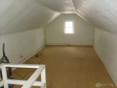 235 Larchmont Ave, Springfield, OH 45503 photo 12
