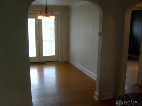 235 Larchmont Ave, Springfield, OH 45503 photo 5