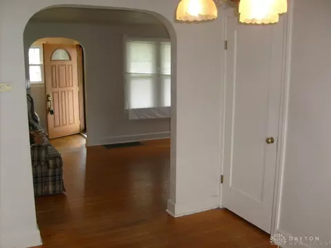 235 Larchmont Ave, Springfield, OH 45503 photo 6