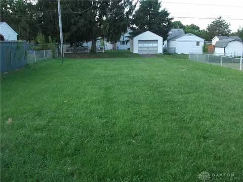 1904 Rutland Ave, Springfield, OH 45505 photo 2