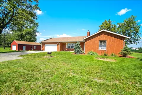 3598 Old Springfield Rd, Springfield, OH 45502 photo 2