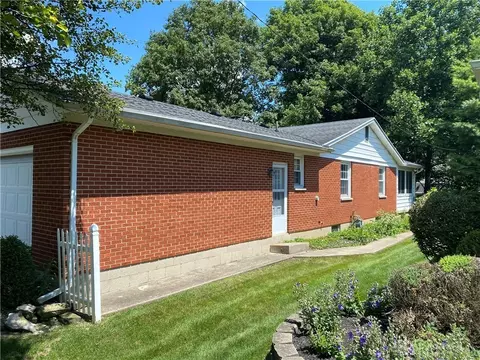 2738 Rockford Dr, Springfield, OH 45503 photo 5