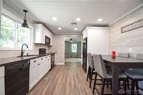 101 Milton-carlisle, Springfield, OH 45504 photo 13