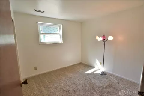 5157 Wakefield Dr, Fairborn, OH 45324 photo 13