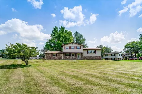 1822 Cheviot Hills Dr, Springfield, OH 45505 photo 3