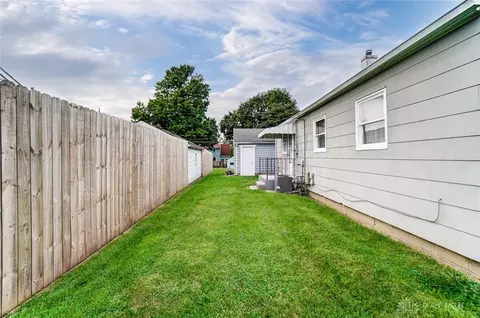 2323 Dellwood Dr, Springfield, OH 45505 photo 26