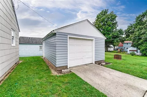 2323 Dellwood Dr, Springfield, OH 45505 photo 23