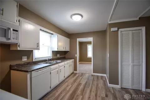 2351 Van Buren Ave, Springfield, OH 45505 photo 15