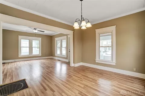 929 E Main St, Troy, OH 45373 photo 12