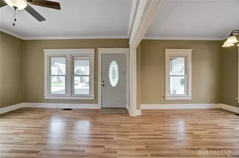 929 E Main St, Troy, OH 45373 photo 5