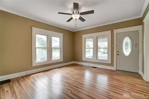 929 E Main St, Troy, OH 45373 photo 9