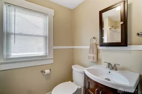 929 E Main St, Troy, OH 45373 photo 35