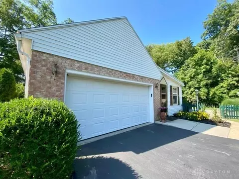 4501 Derr Rd, Springfield, OH 45503 photo 3