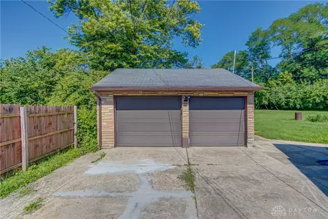 2032 N Hadley Rd, Springfield, OH 45505 photo 3