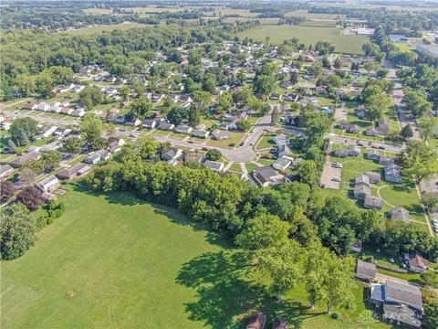 2032 N Hadley Rd, Springfield, OH 45505 photo 31